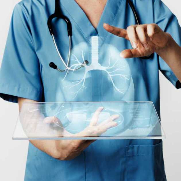 doctors-using-transparent-tablet-with-hologram-medical-technology-1 (1)