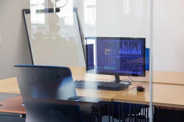 empty-traders-workplace-glass-wall-office-room-with-flipchart-desk-with-chair-computer-trading-charts-monitor-stock-market-exchange-concept_74855-14234