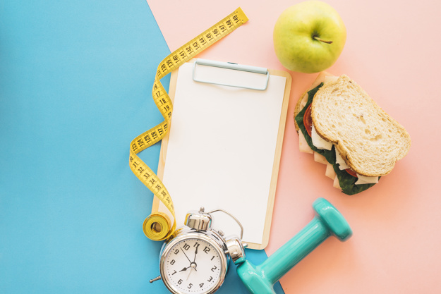 weight-loss-composition-with-healthy-food_23-2147692084